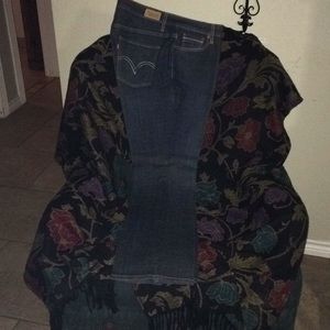 Levi’s 580 Boot Cut Jeans